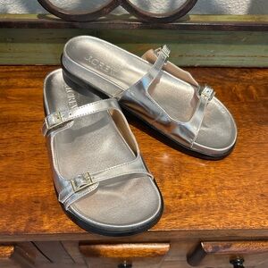 ☀️ J. CREW Colbie Buckle Sandals in Silver Metallic Leather